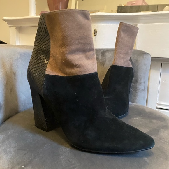 CHINESE LAUNDRY KRISTIN CAVALLARI Santorini Black Multi Color-block Booties sz.8 - Picture 12 of 13